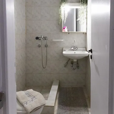 42 Herakleous Apartamento